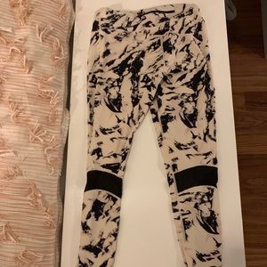 NEW Pink and Black Patterned Leggings